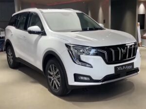 Mahindra XUV 700